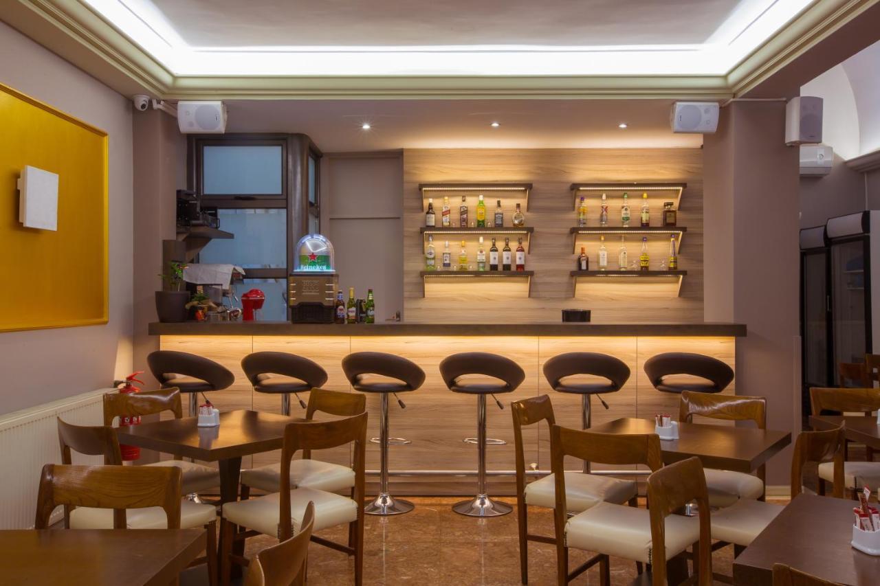 Hotel Marina Athena Bagian luar foto