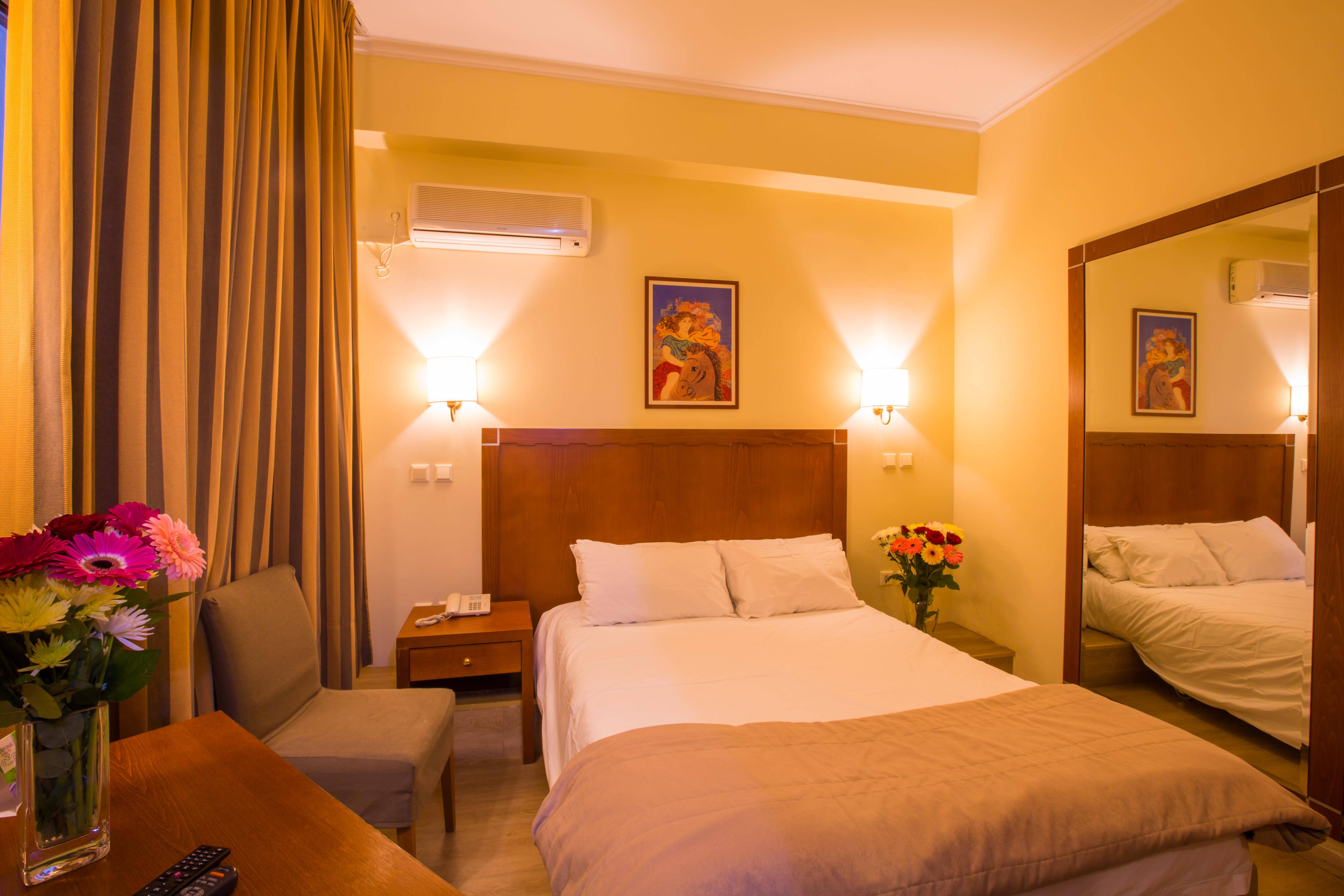 Hotel Marina Athena Bagian luar foto