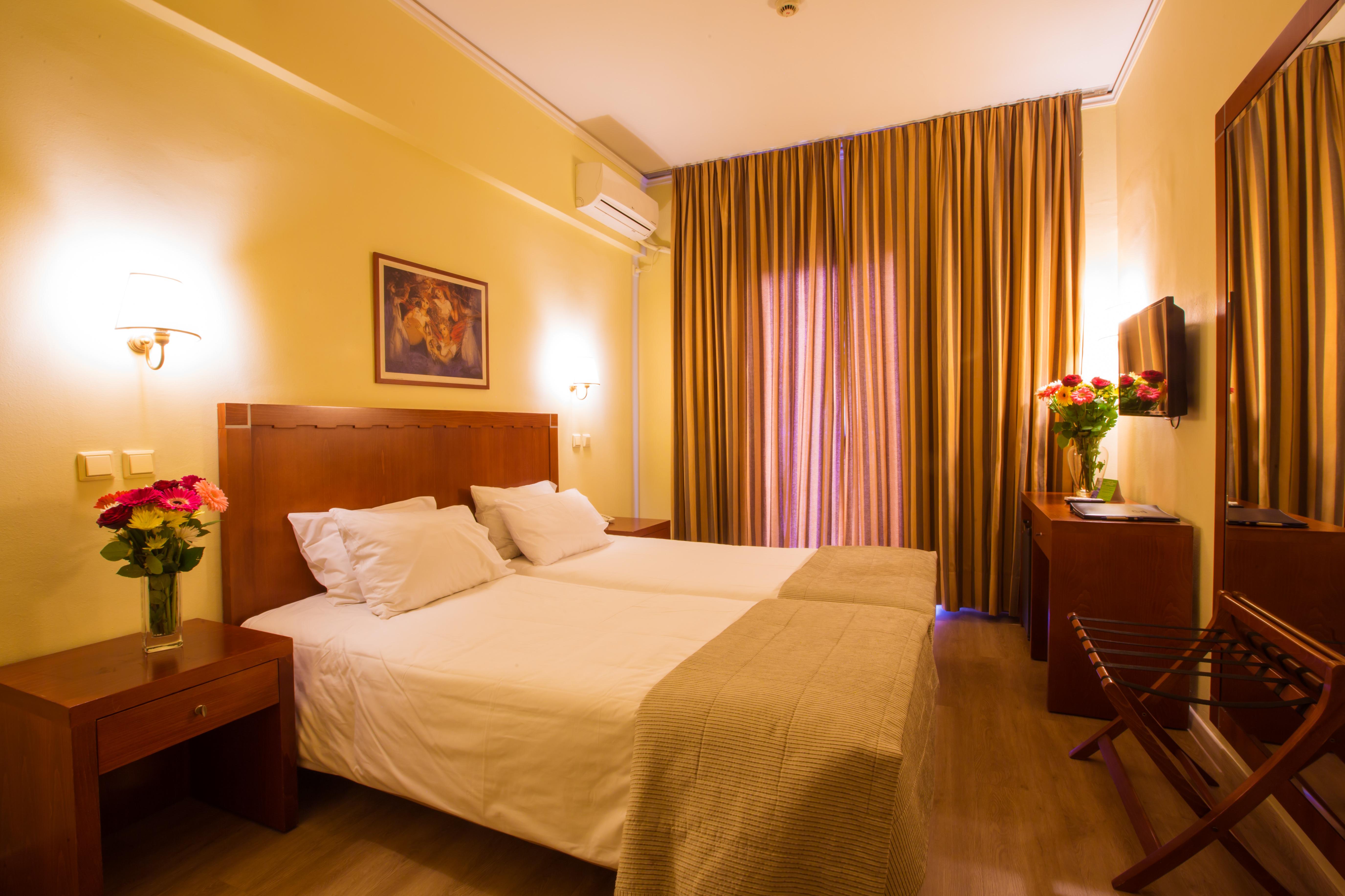 Hotel Marina Athena Bagian luar foto